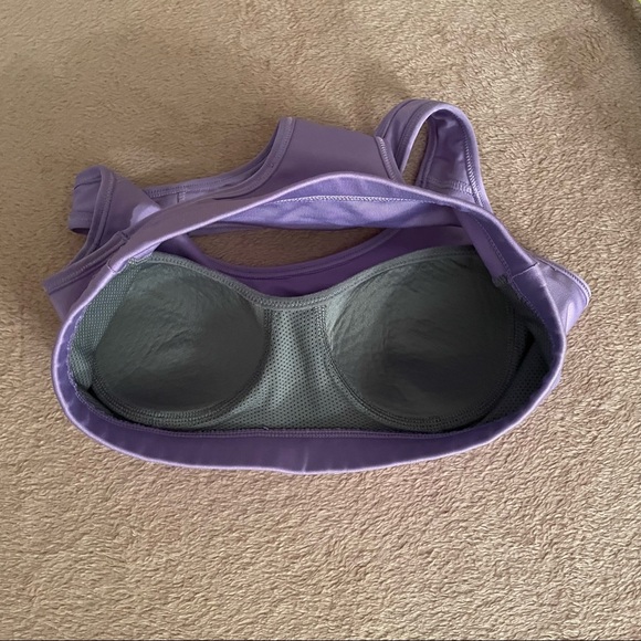 Nike Pro Sports Bra - Picture 4 of 5